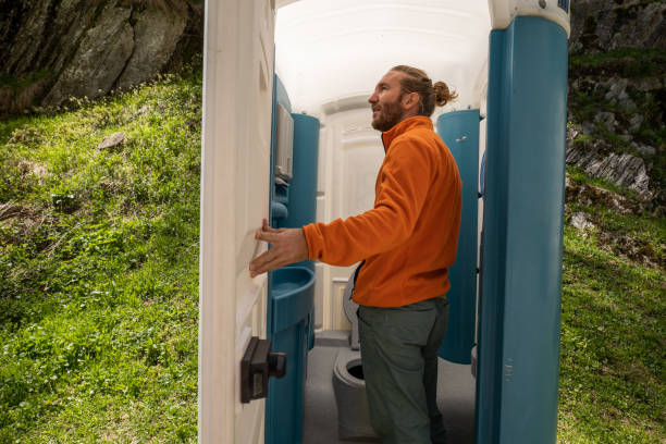 Best Porta potty rental near me  in Linden, TN